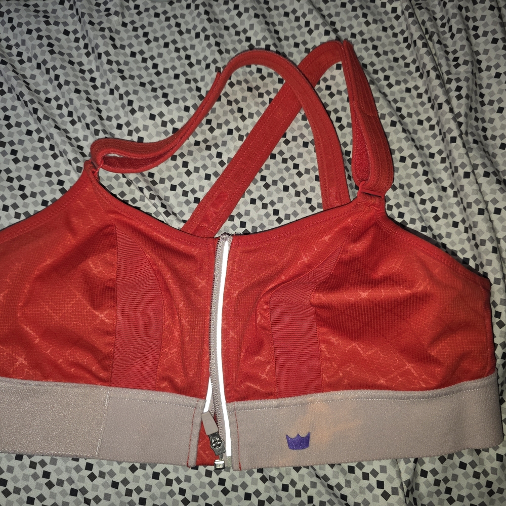 Leggings And Shefit Bra